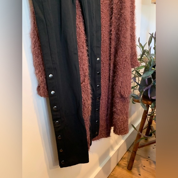 BCBG Legging Track Pants - Picture 7 of 10